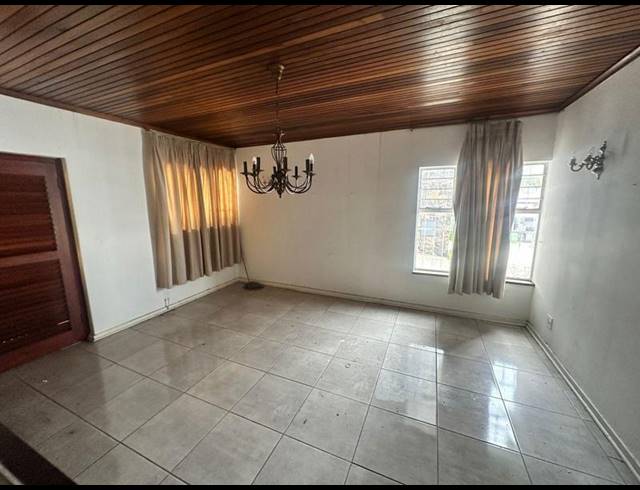 4 BEDROOM HOUSE FOR SALE IN ATHOLL